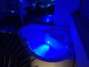  Jacuzzi Penthouse Apartment  Maтульи